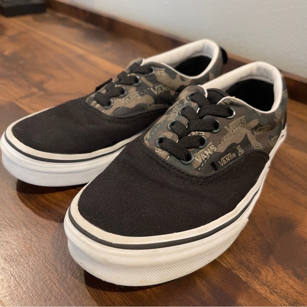 Vans Shoes Kids Black & Camo Size 3 - Picture 4 of 9